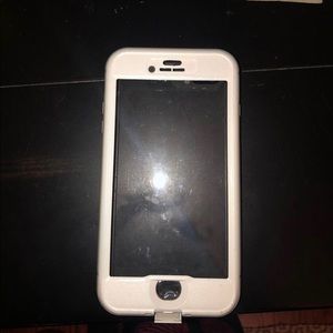 lifeproof phone case